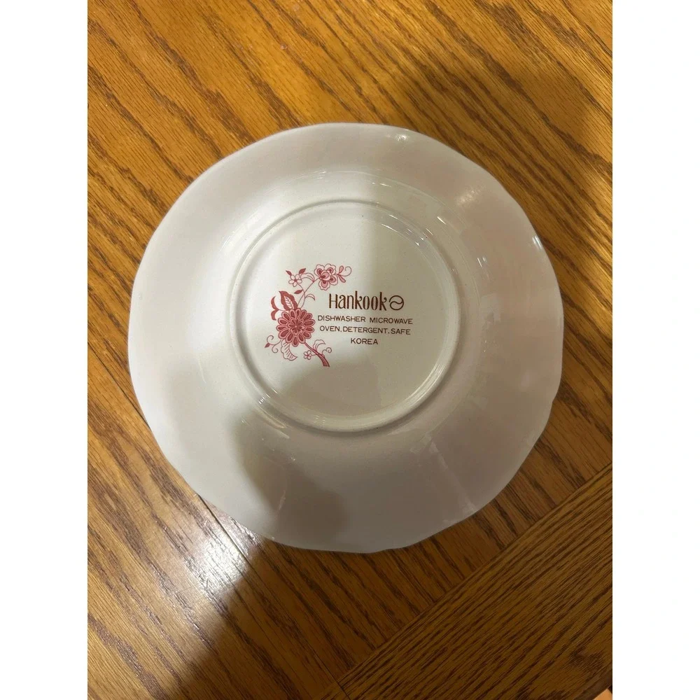 Hankook Pink Floral Chintz Scalloped Ceramic Soup Serving Bowl 9.0 Inch Korea